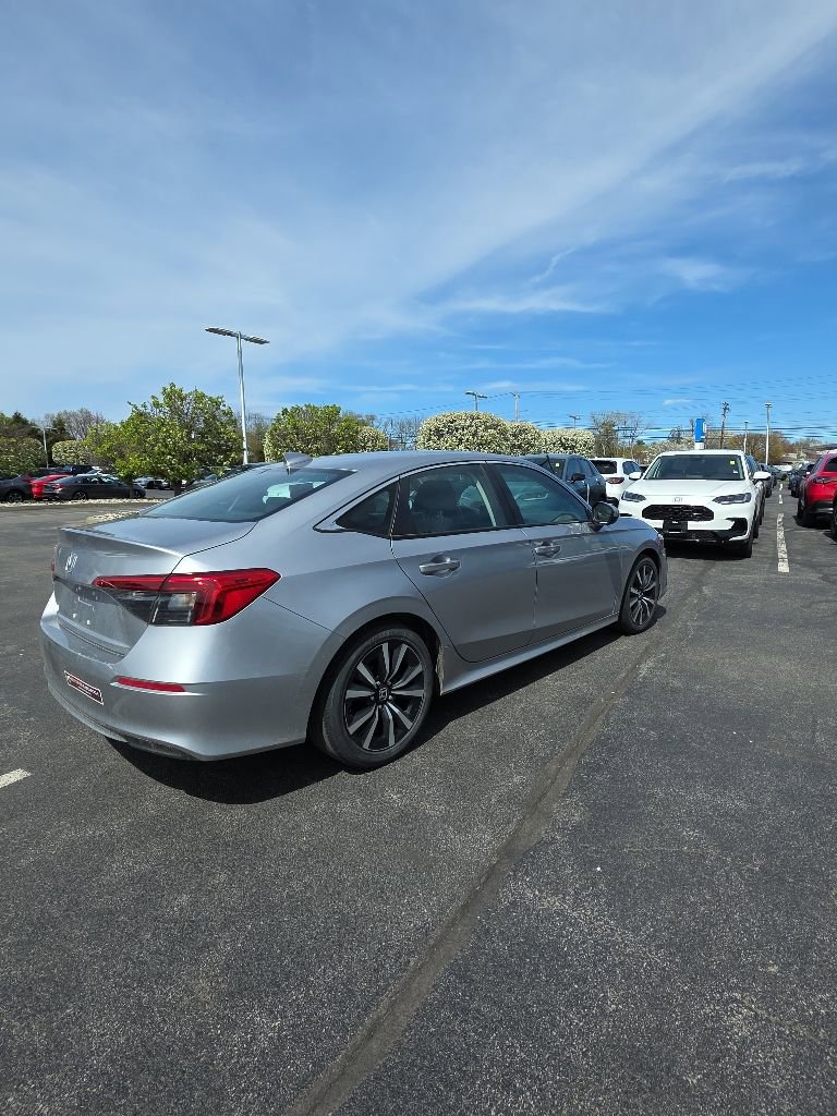 Used 2024 Honda Civic EX image 7