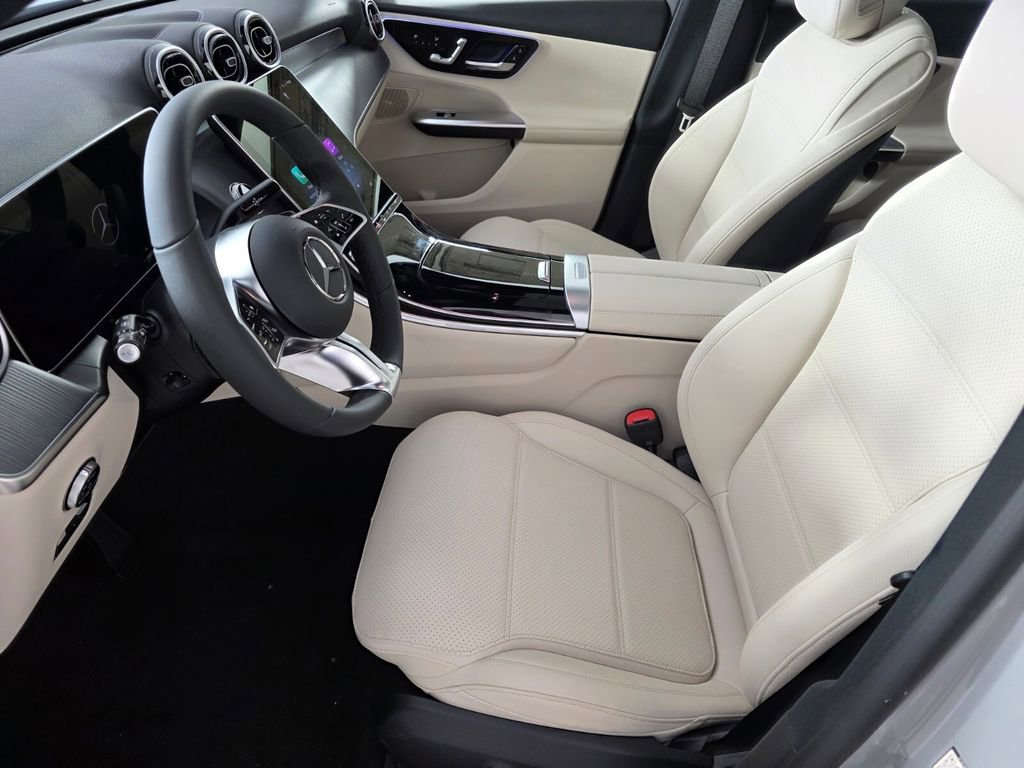 New 2026 Mercedes-Benz GLC 300 image 6