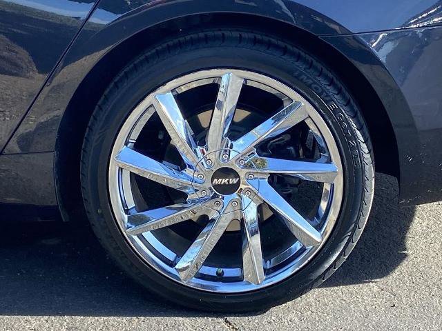 Used 2013 Cadillac XTS Platinum image 29