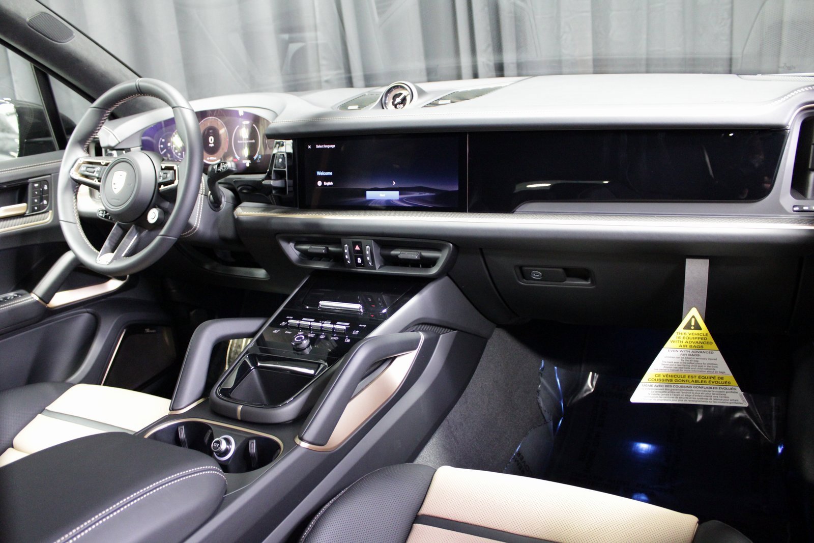 New 2026 Porsche Cayenne GTS image 23