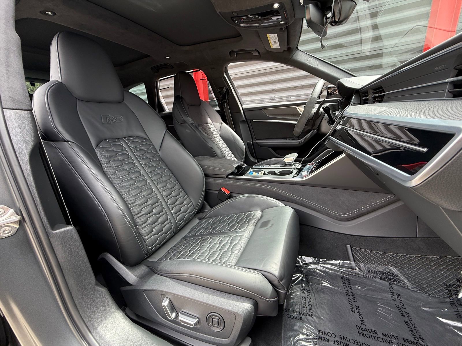 Used 2023 Audi RS 6 image 24