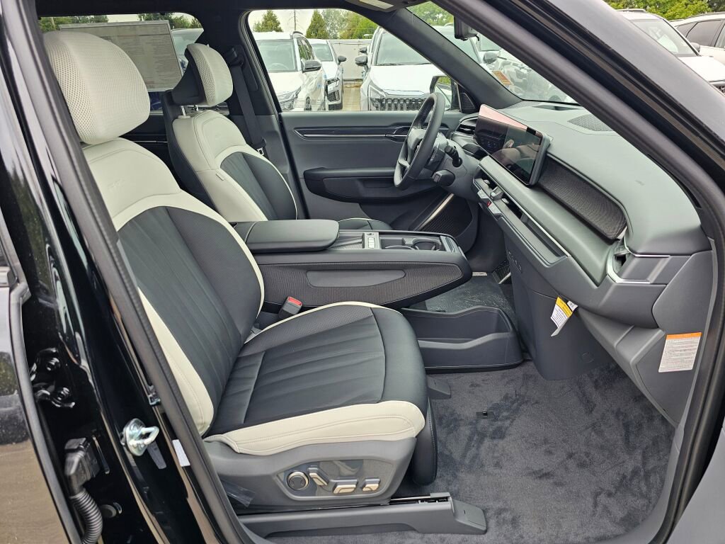 New 2026 Kia EV9 GT-Line image 32