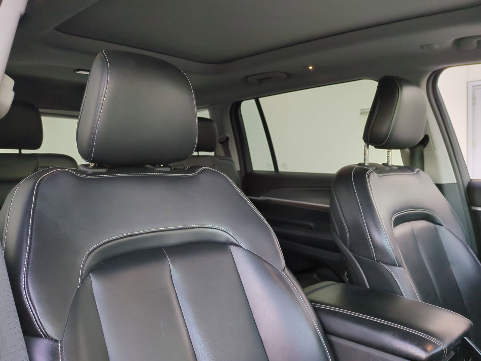 Used 2021 Jeep Grand Cherokee L Limited image 32