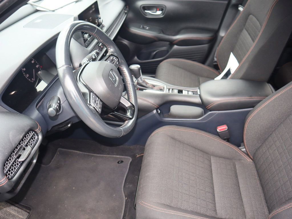 Used 2023 Honda HR-V Sport image 13