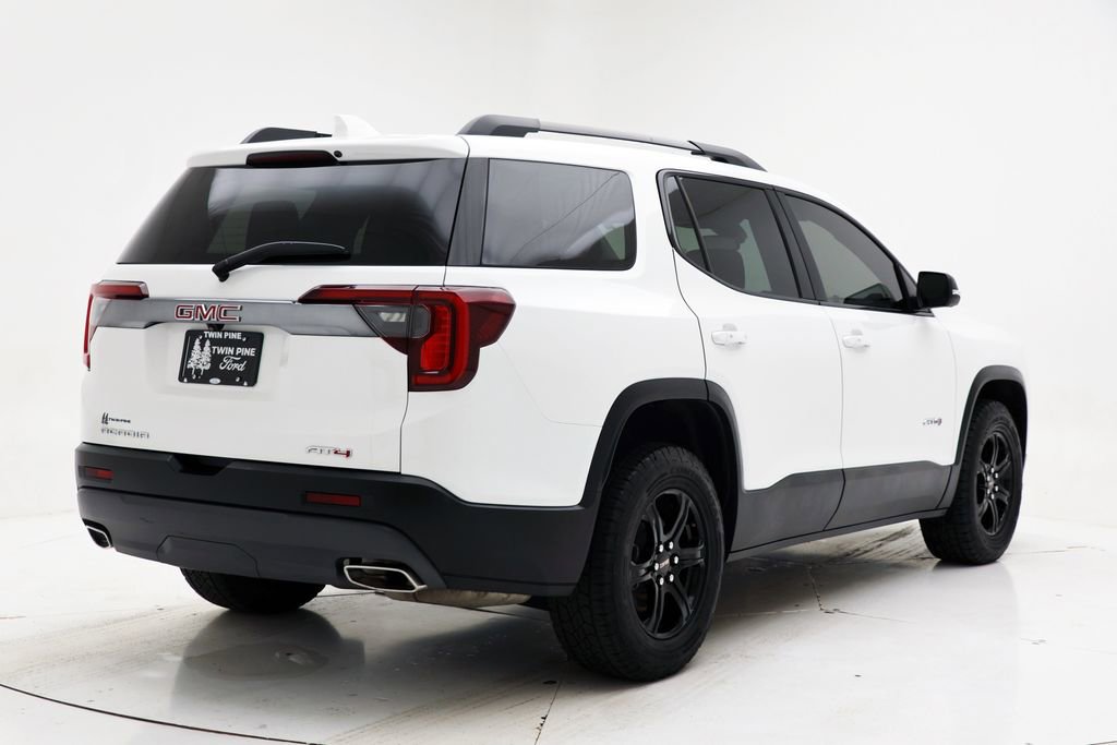Used 2023 GMC Acadia AT4 w/ Technology Package AWD/4WD image 8