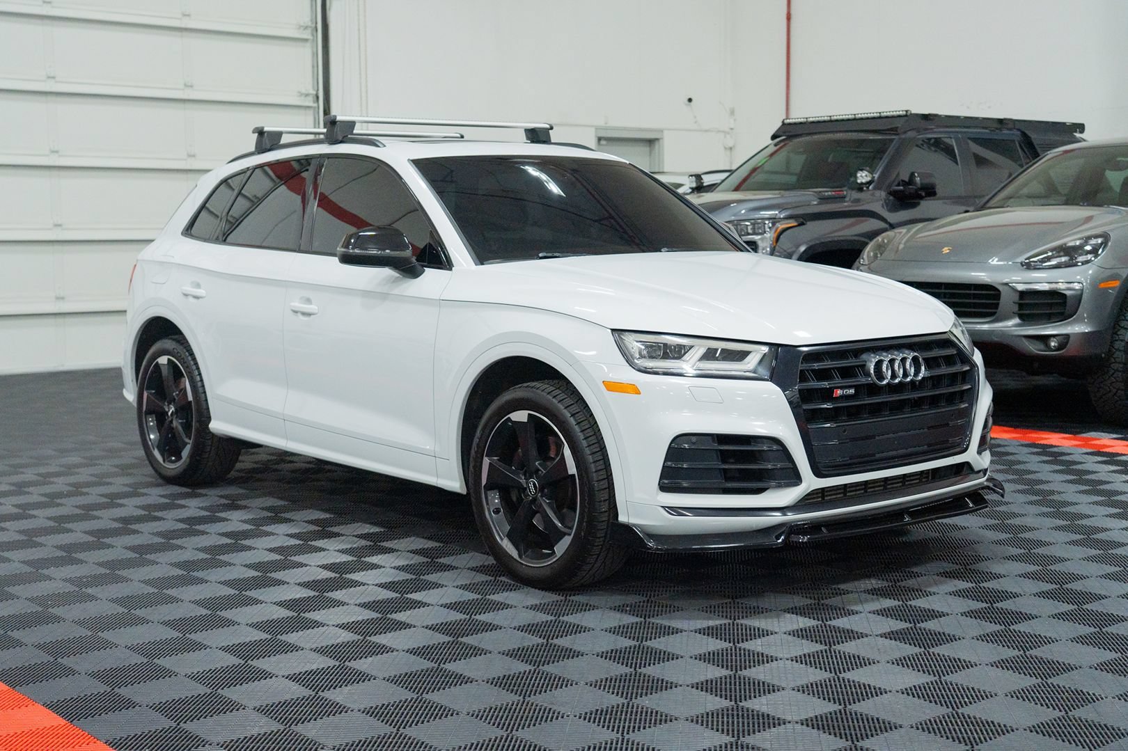 Used 2020 Audi SQ5 Premium Plus w/ Premium Plus Package AWD/4WD image 11