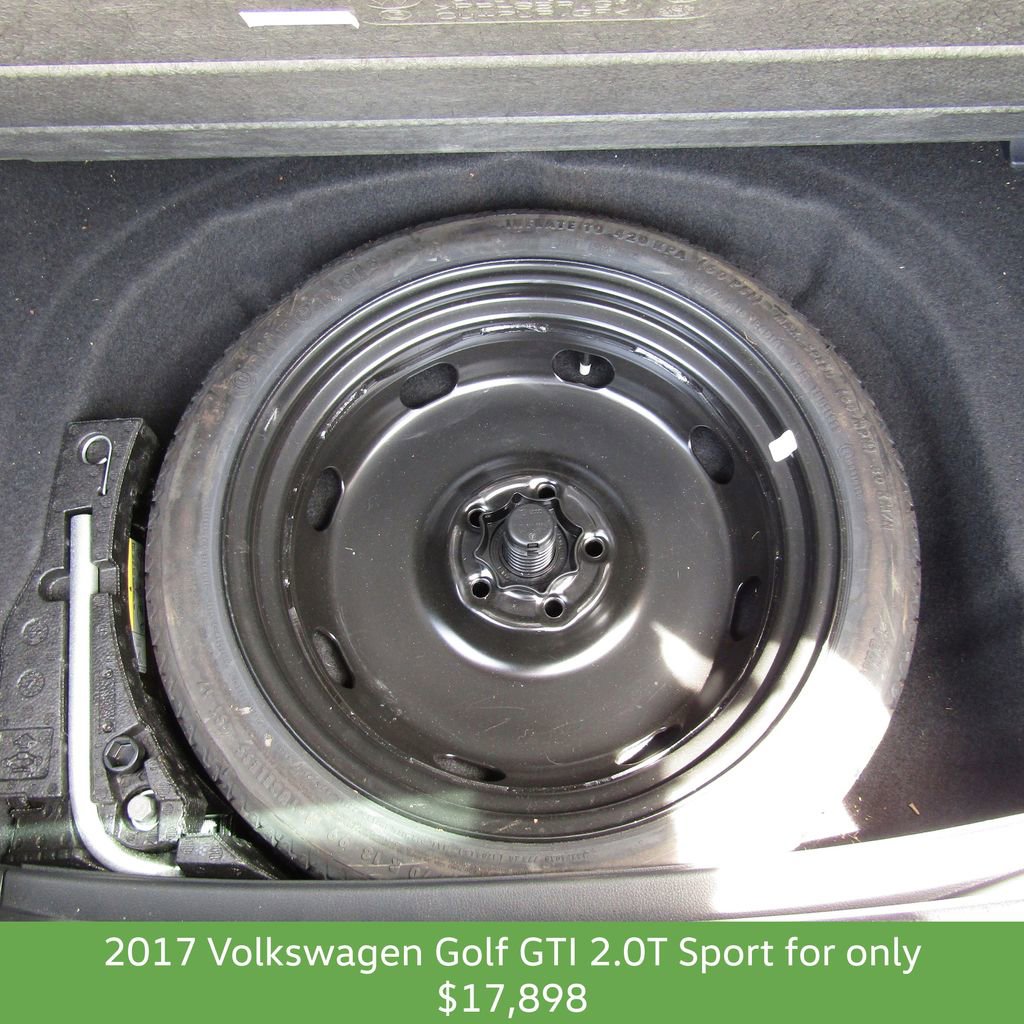 Used 2017 Volkswagen GTI Sport FWD image 21