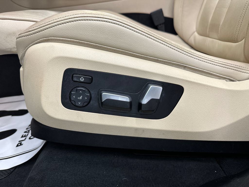 Used 2020 BMW X5 sDrive40i w/ Premium Package RWD image 10