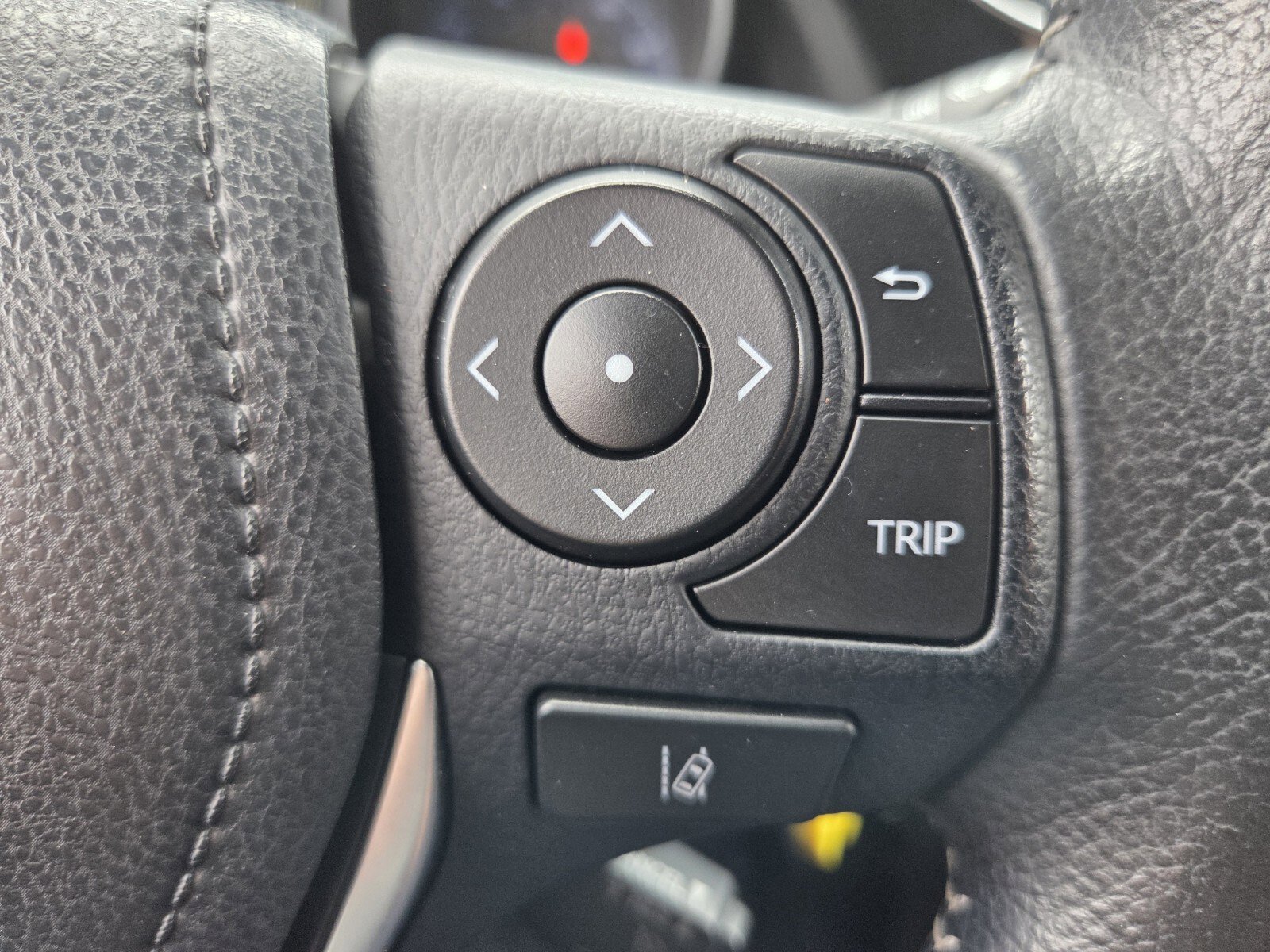 Used 2018 Toyota Corolla iM image 25