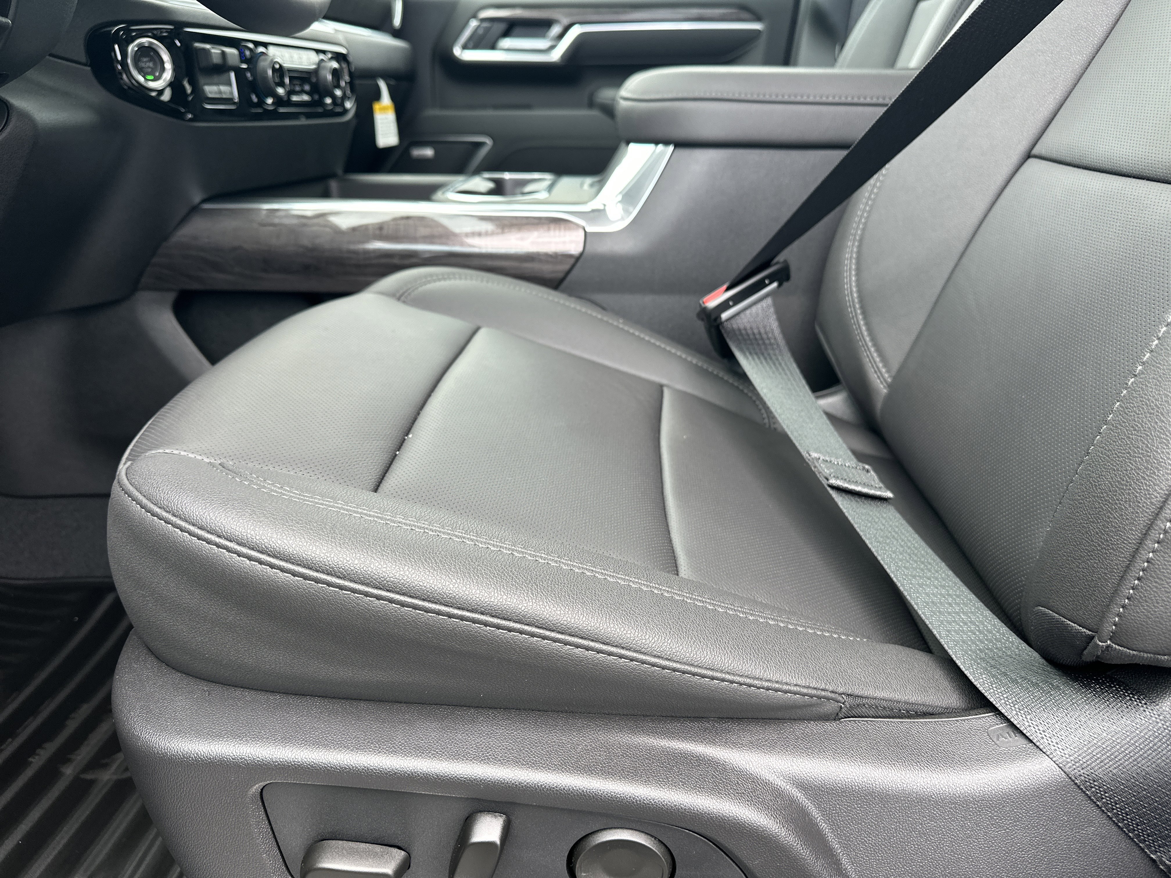 New 2026 Chevrolet Silverado 2500 LTZ w/ LTZ Plus Package image 10