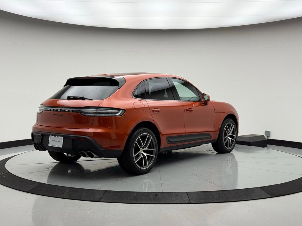 Used 2024 Porsche Macan S image 9
