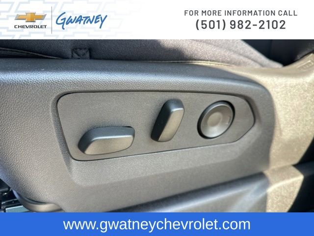 Used 2025 Chevrolet Silverado 1500 LT Trail Boss AWD/4WD image 16