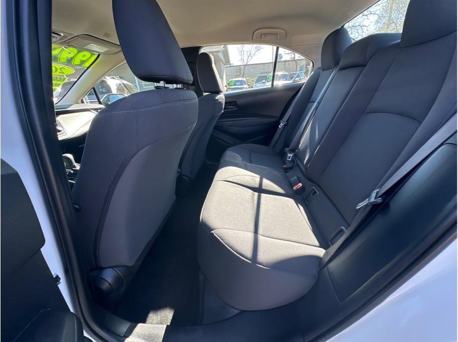 Used 2024 Toyota Corolla LE image 13