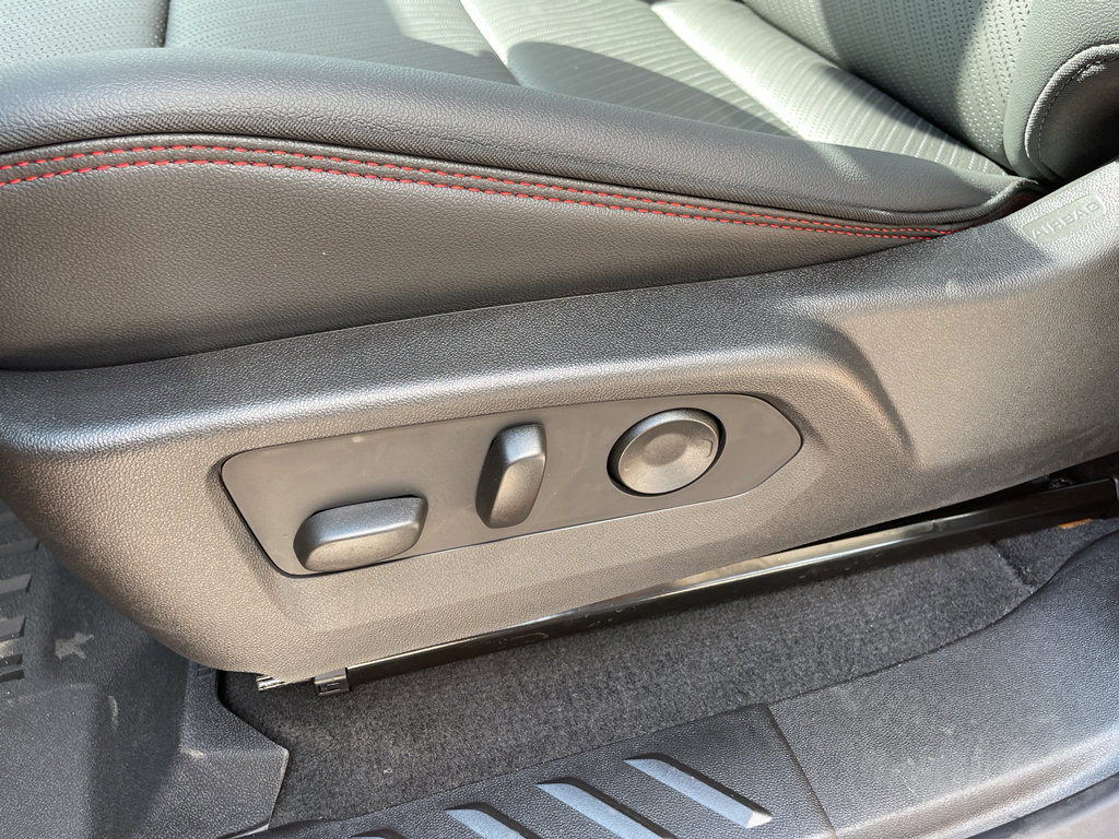 New 2026 GMC Canyon AT4X image 18