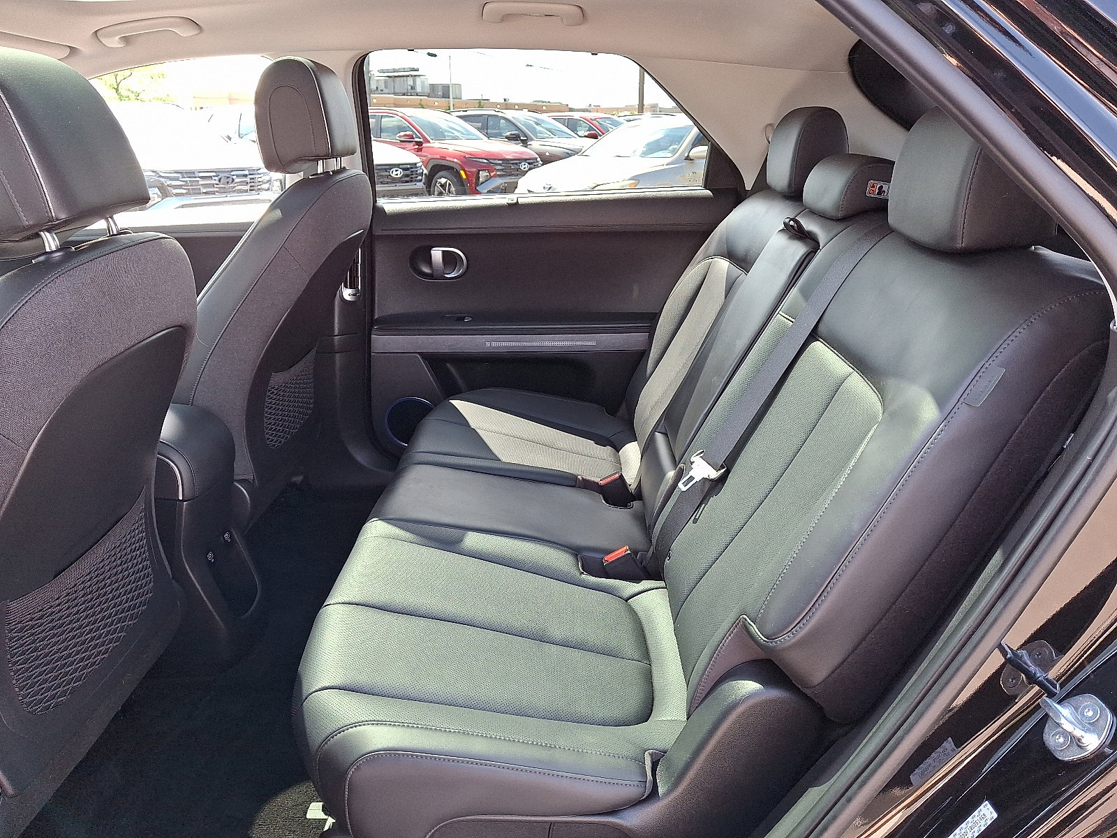 Used 2024 Hyundai Ioniq 5 Limited image 10