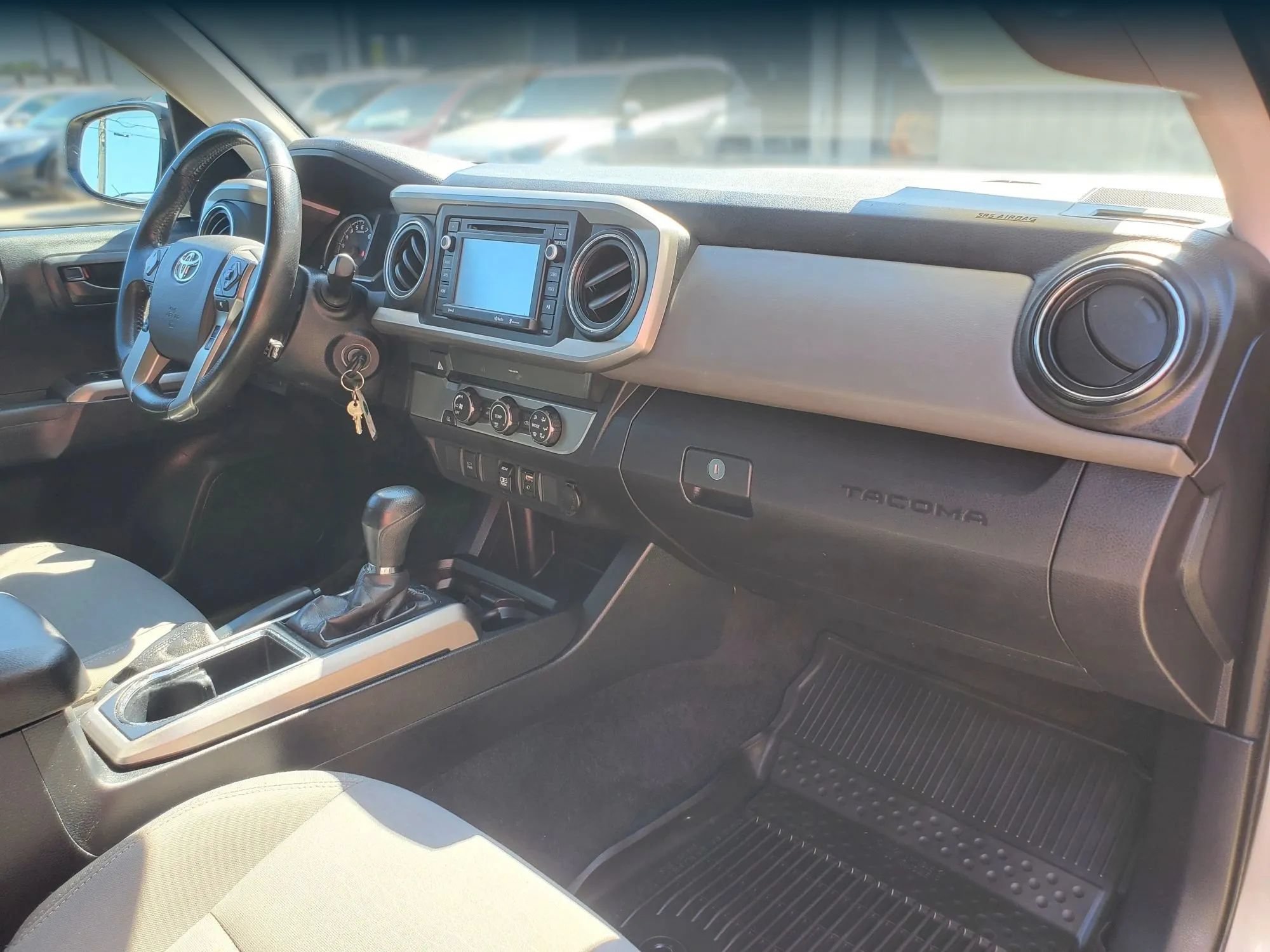 Used 2019 Toyota Tacoma SR5 RWD image 26
