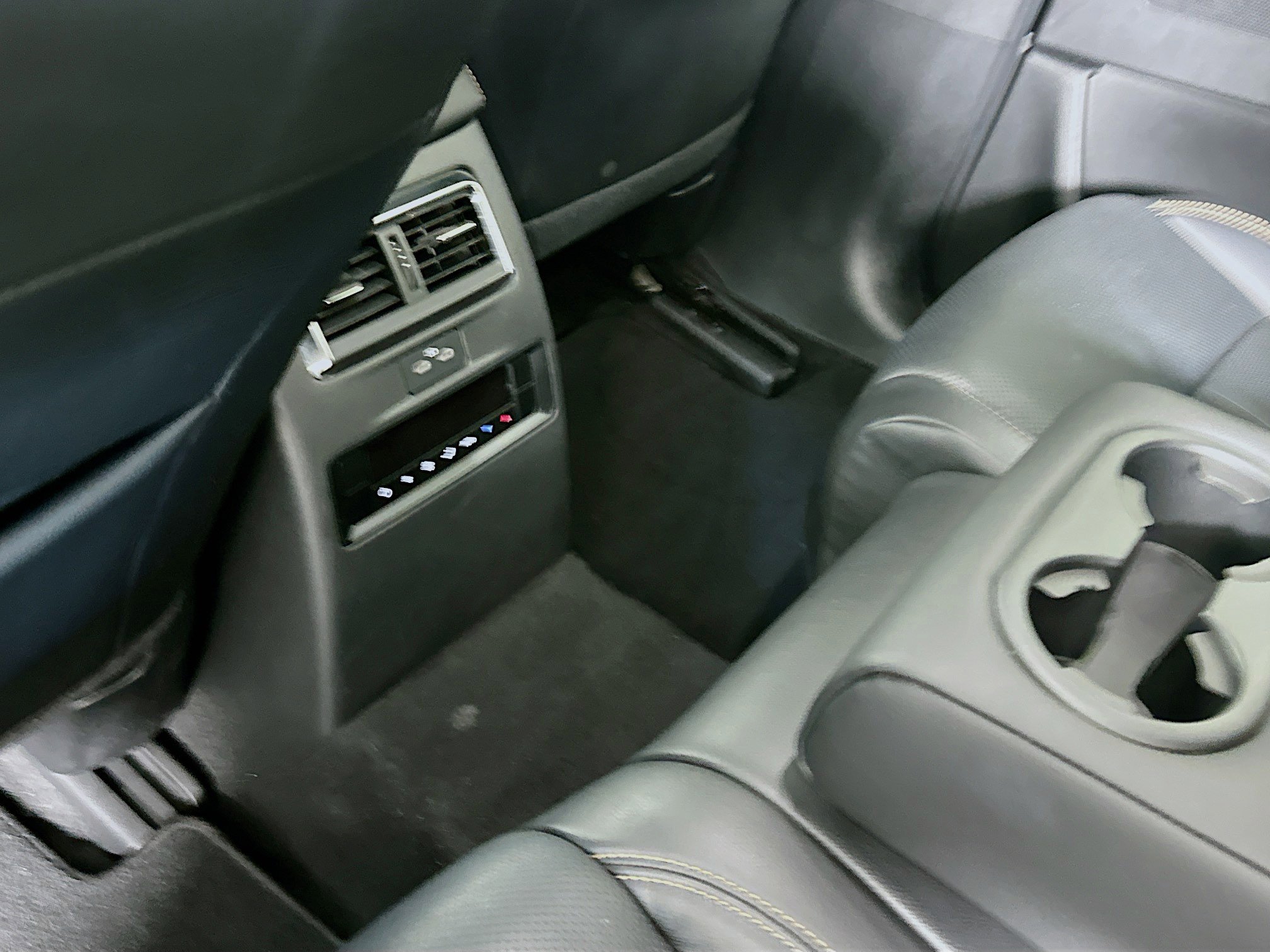 Used 2025 MAZDA CX-90 3.3 Turbo w/ Preferred Package image 28