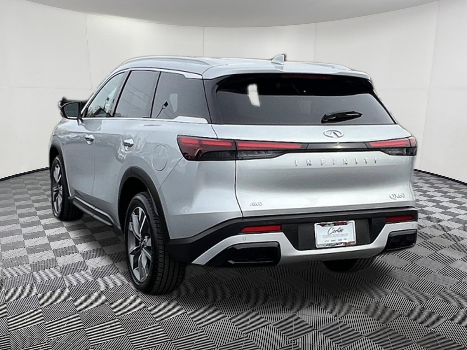 Used 2023 INFINITI QX60 Luxe image 4