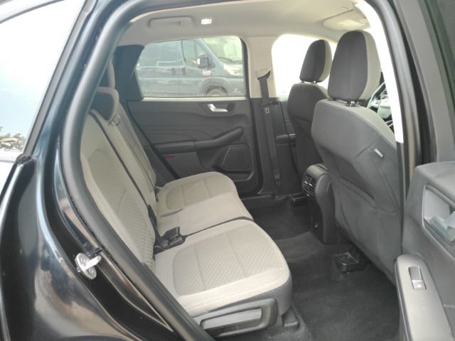 Used 2021 Ford Escape SE w/ SE Sport Appearance Package FWD image 22