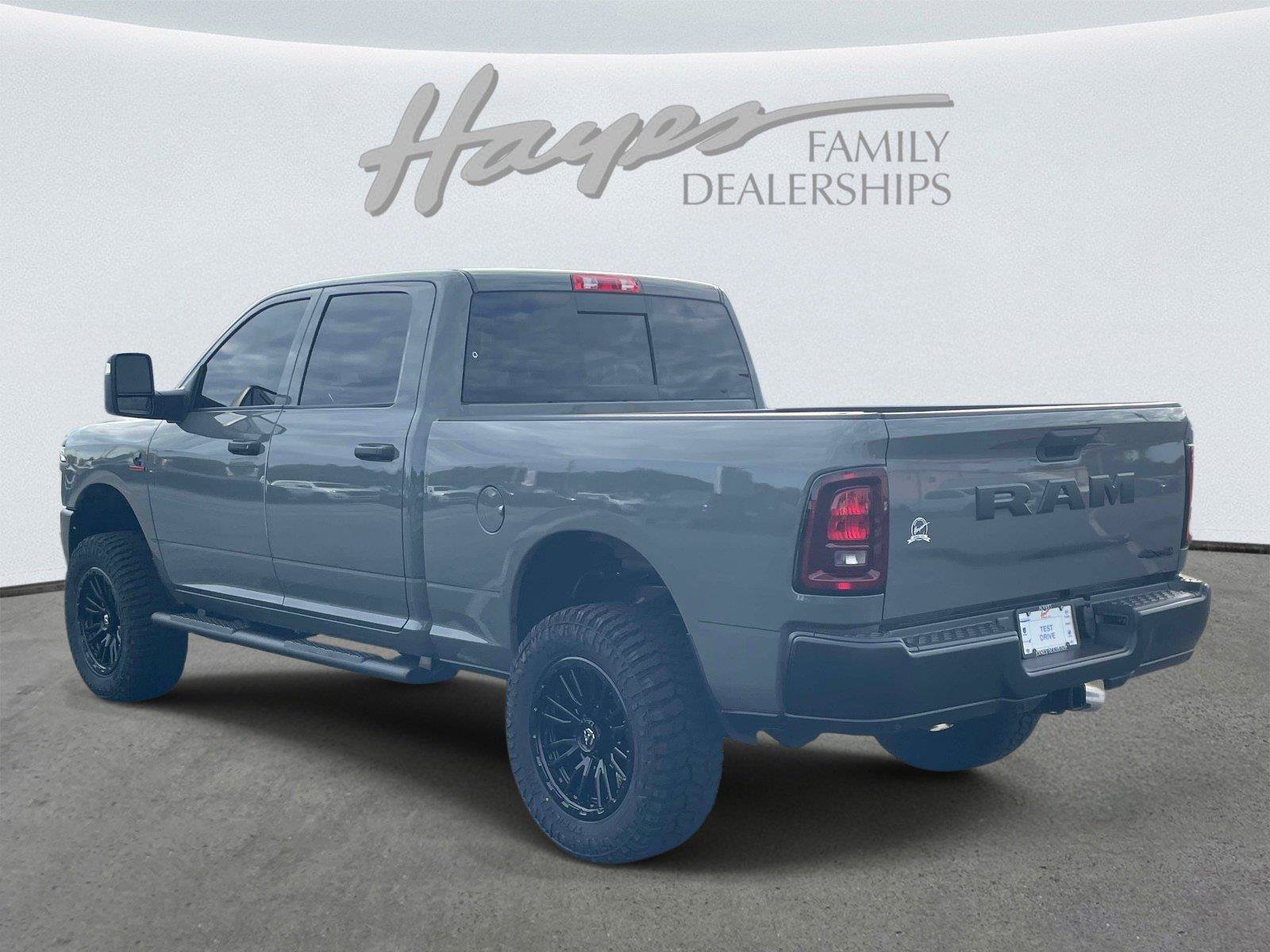 New 2026 RAM 2500 Tradesman AWD/4WD image 16