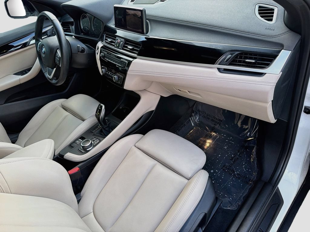 Used 2020 BMW X2 sDrive28i w/ Convenience Package FWD image 13