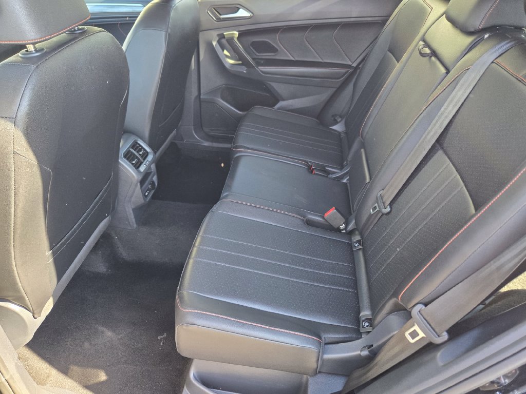 Used 2024 Volkswagen Tiguan Wolfsburg Edition AWD/4WD image 10