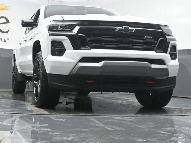 New 2025 Chevrolet Colorado Z71 w/ Technology Package image 3
