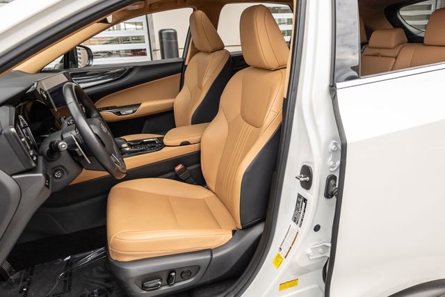 Used 2025 Lexus NX 350h 350h Premium image 11