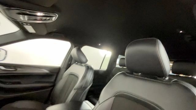 Used 2023 Jeep Grand Cherokee Altitude AWD/4WD image 20