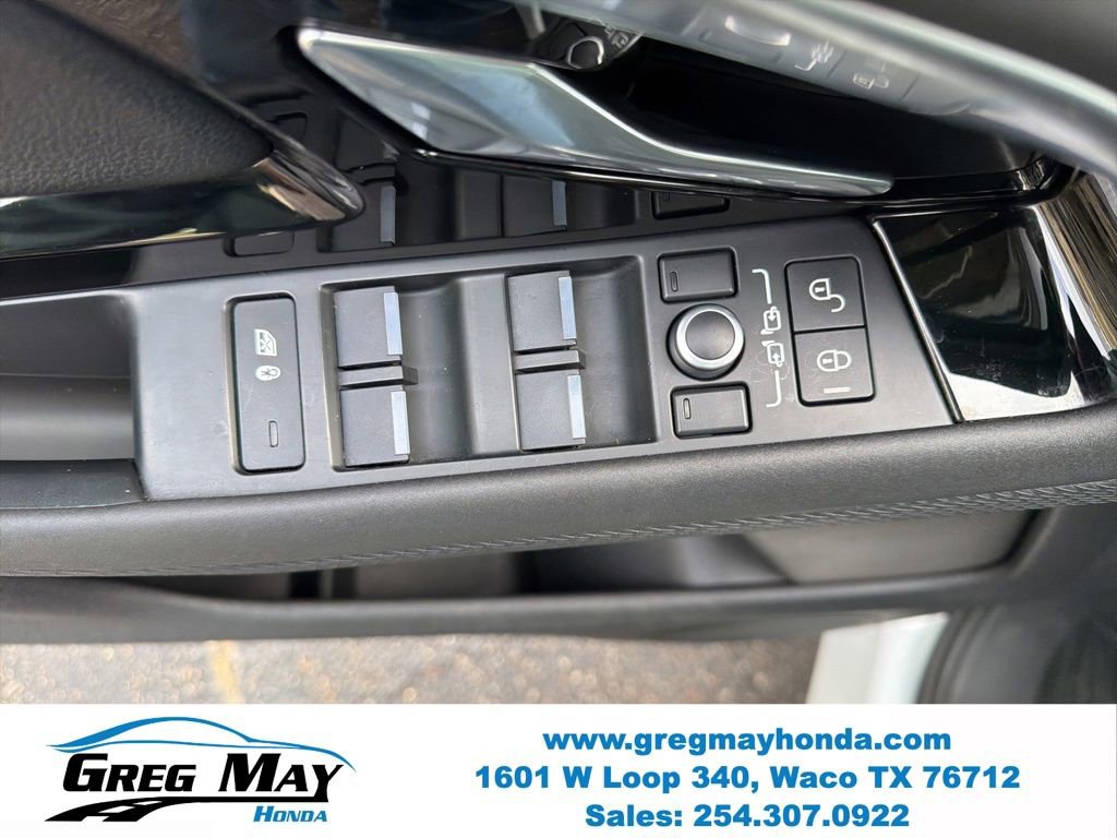 Used 2020 Land Rover Range Rover Evoque S AWD/4WD image 21