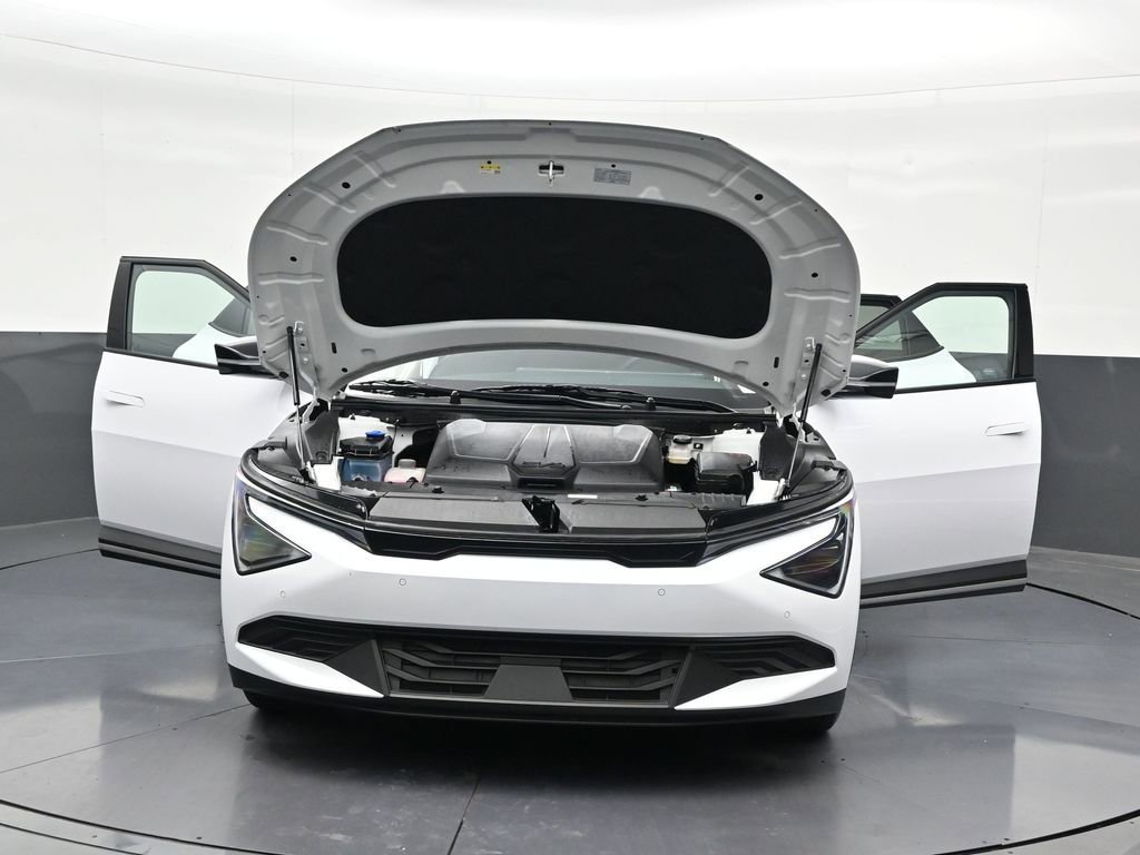 Used 2025 Kia EV6 Light RWD image 41