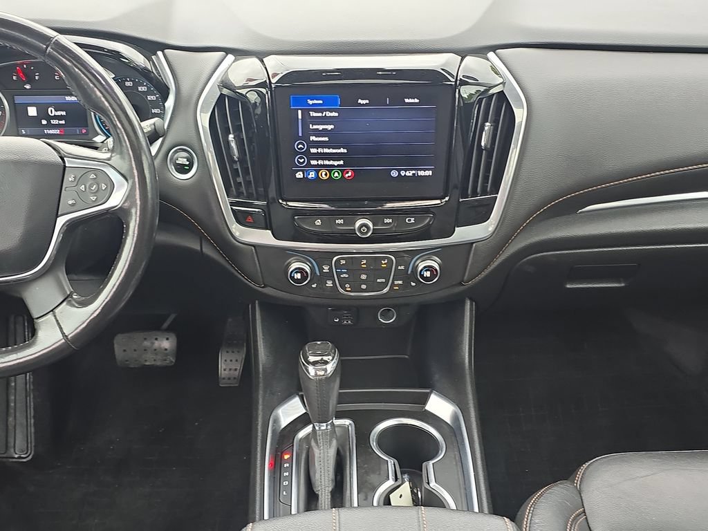 Used 2020 Chevrolet Traverse LT w/ LT Premium Package FWD image 32