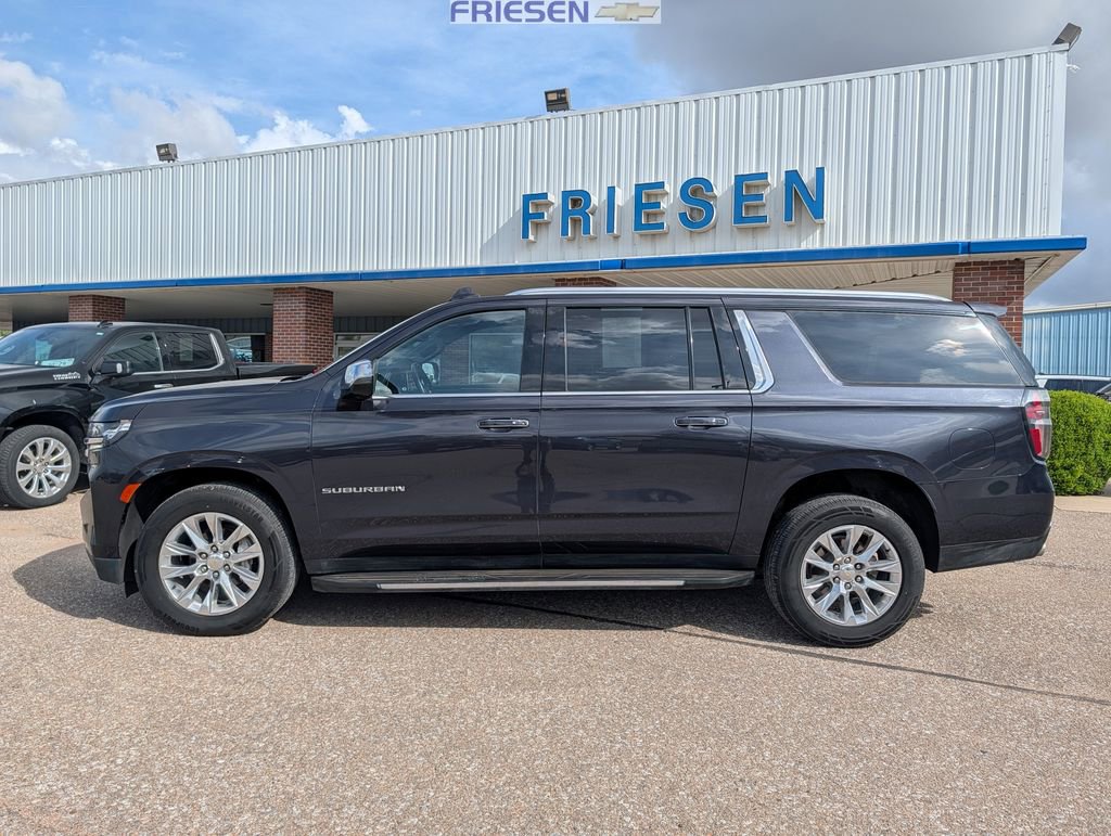 Used 2023 Chevrolet Suburban Premier AWD/4WD image 2