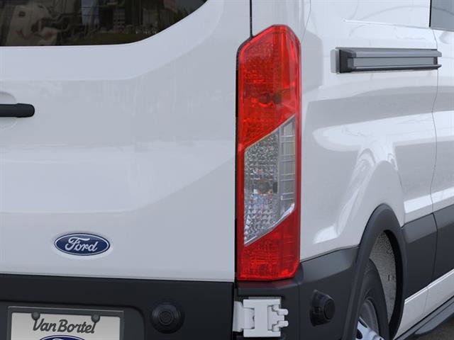 New 2026 Ford Transit 250 148 Medium Roof Extended AWD image 21