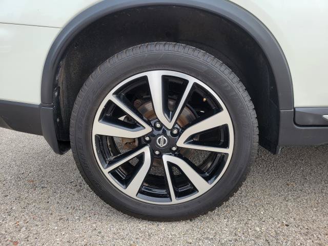 Used 2020 Nissan Rogue SL AWD/4WD image 5