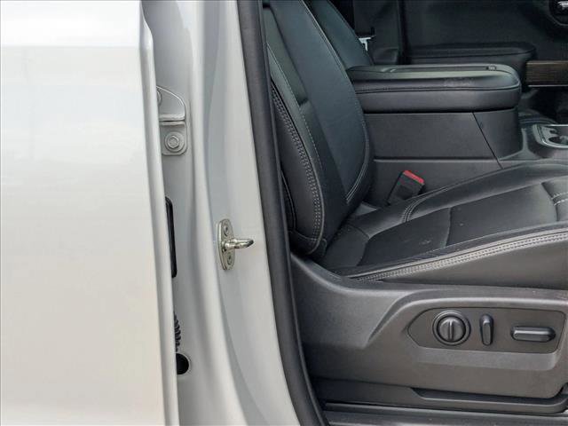 Used 2019 Chevrolet Silverado 1500 High Country image 21