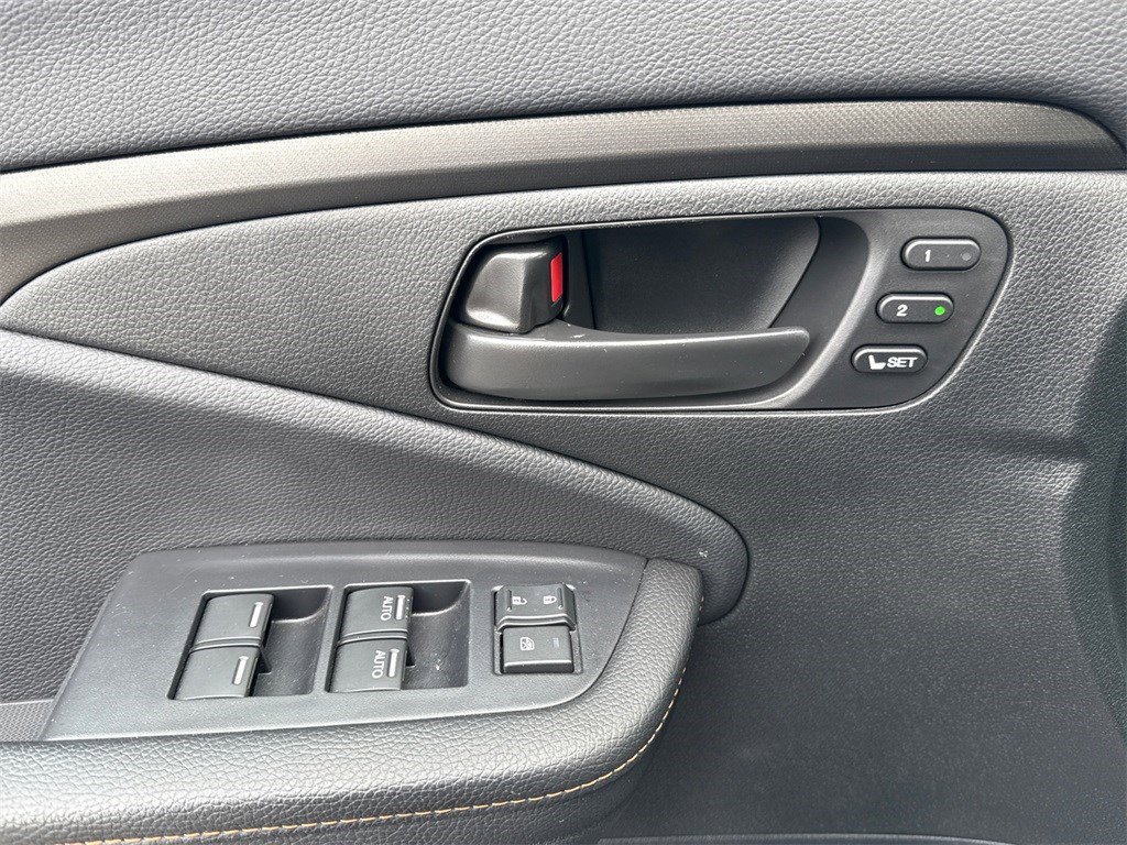 Certified 2024 Honda Passport TrailSport image 19