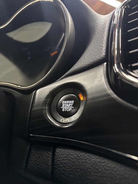 Used 2020 Jeep Grand Cherokee Limited X image 14