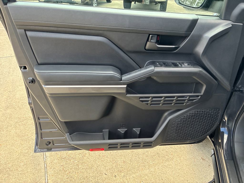 New 2026 Toyota Tacoma SR5 image 12