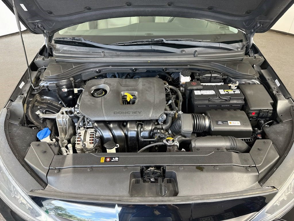 Used 2019 Hyundai Elantra Value Edition FWD image 38