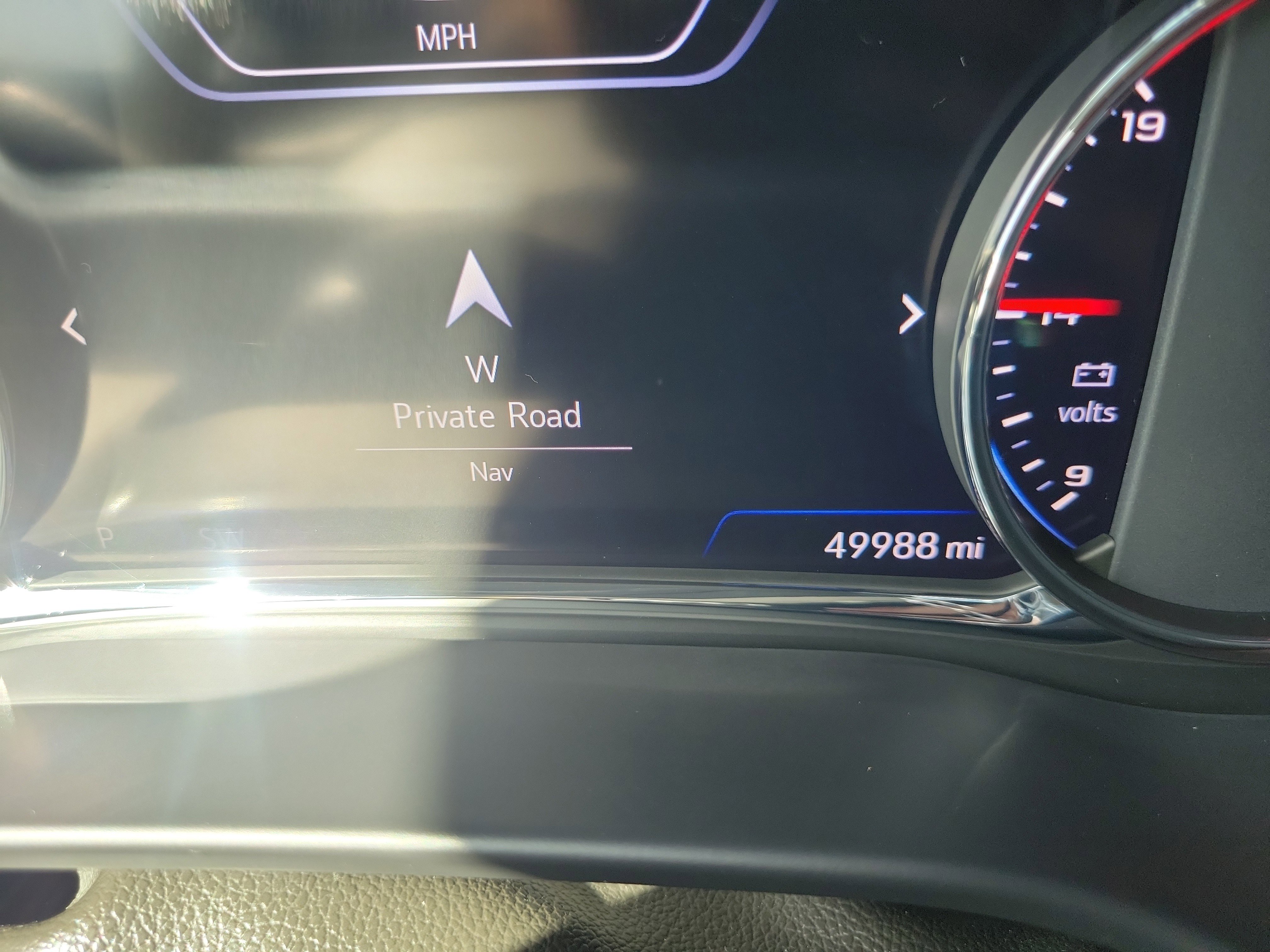 Used 2022 GMC Acadia SLT w/ Technology Package FWD image 27