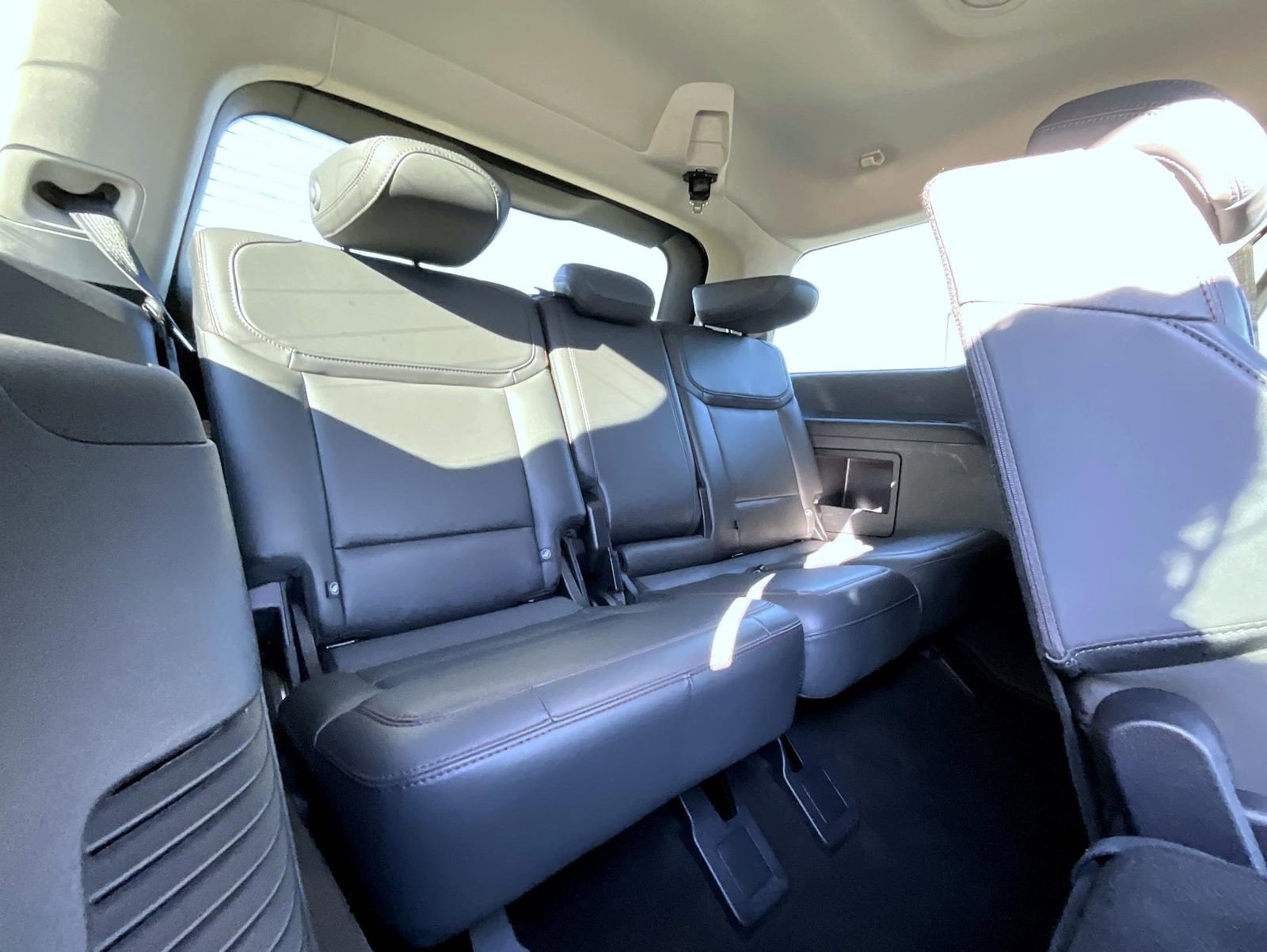 Used 2025 Ford Expedition Active image 20