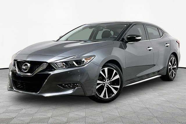 Used 2018 Nissan Maxima Platinum image 2