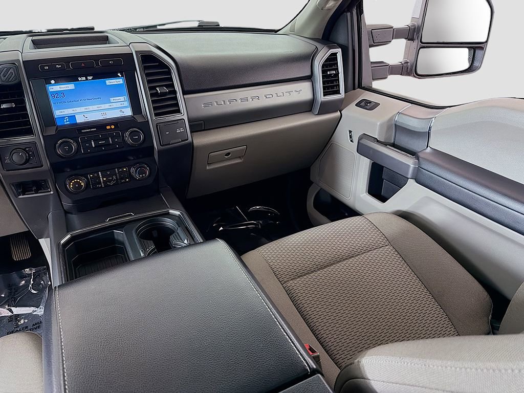 Used 2019 Ford F250 XLT w/ XLT Premium Package AWD/4WD image 22