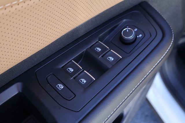 New 2026 Volkswagen Atlas Cross Sport SEL R-Line image 13