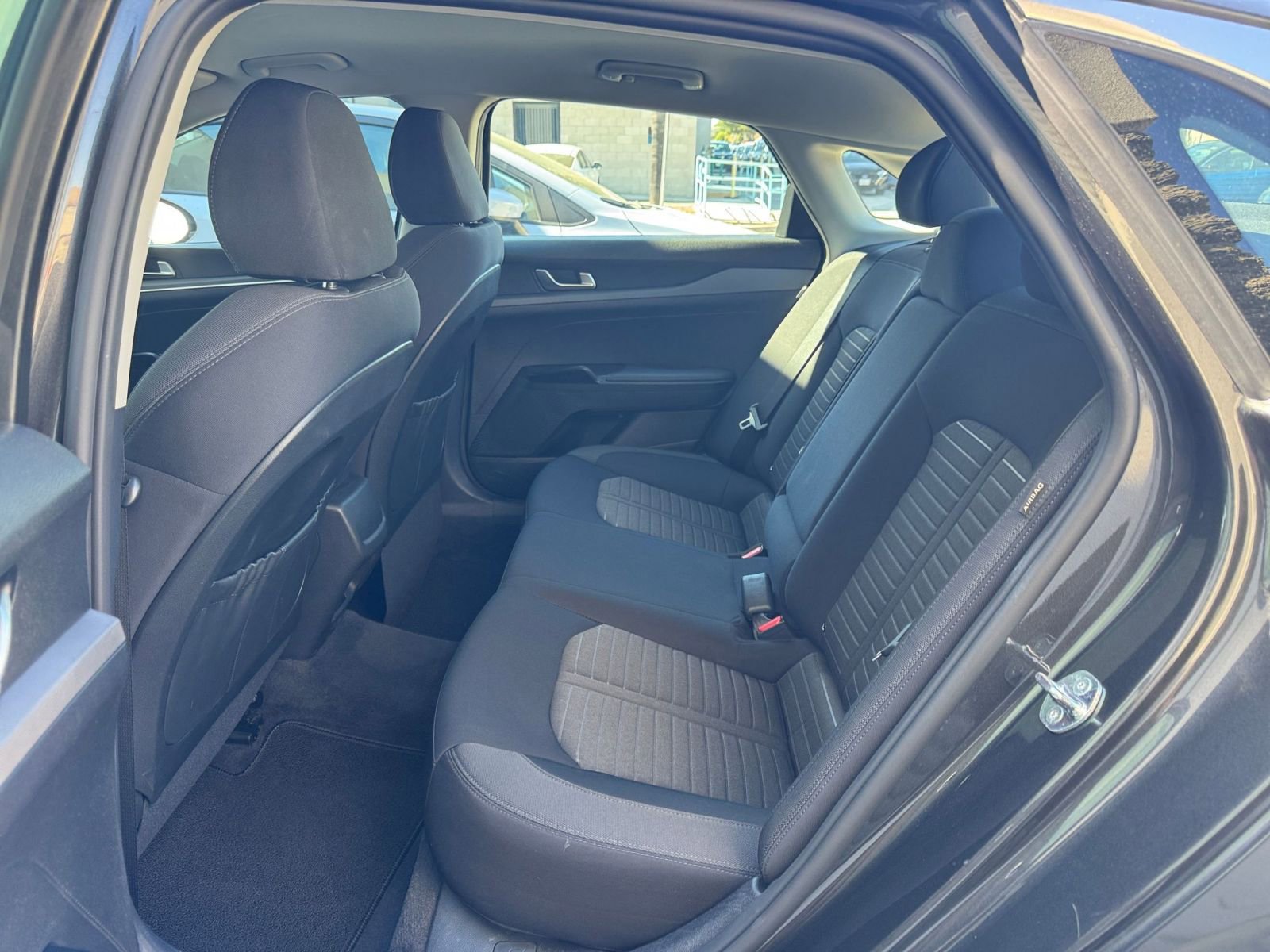 Used 2025 Kia K5 LXS image 25