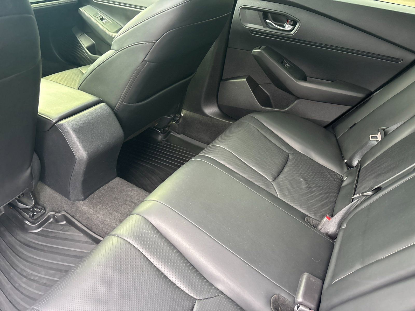 Used 2023 Honda Accord Sport image 13