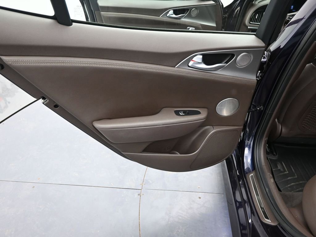 Used 2020 Kia Stinger GT image 14