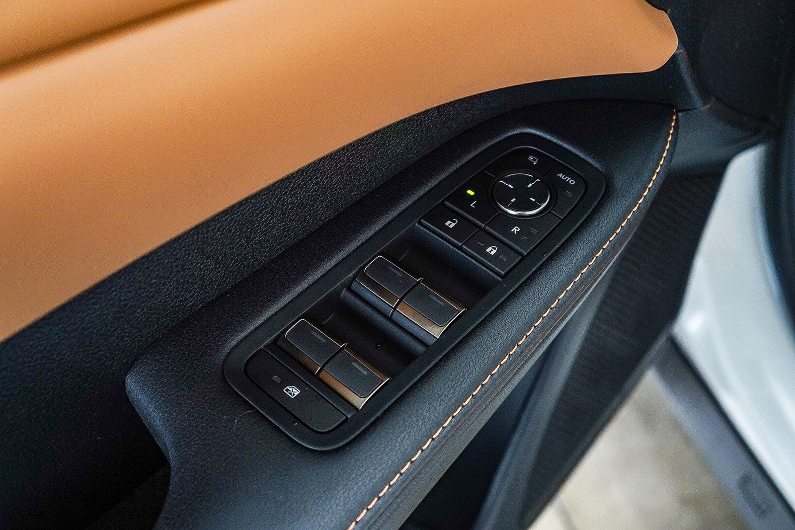 New 2026 Lexus RX 350h image 23