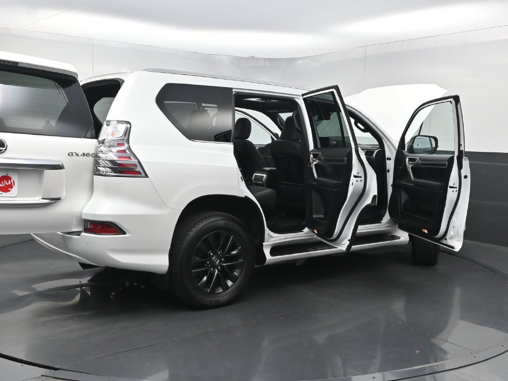 Used 2023 Lexus GX 460 Premium AWD/4WD image 42